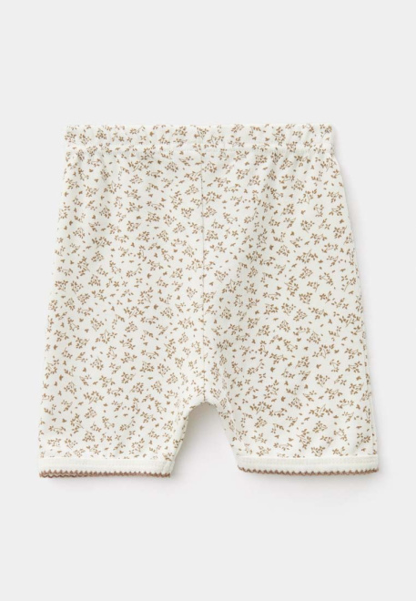 Комплект из футболки и шорт